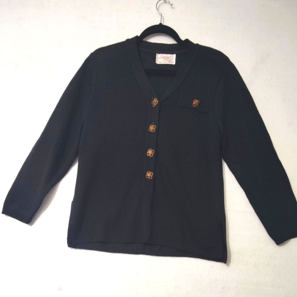 Laura Petites By Alyzie Long Sleeve Women's V Neck 5 Button 🖤 Sweater Size 10‎